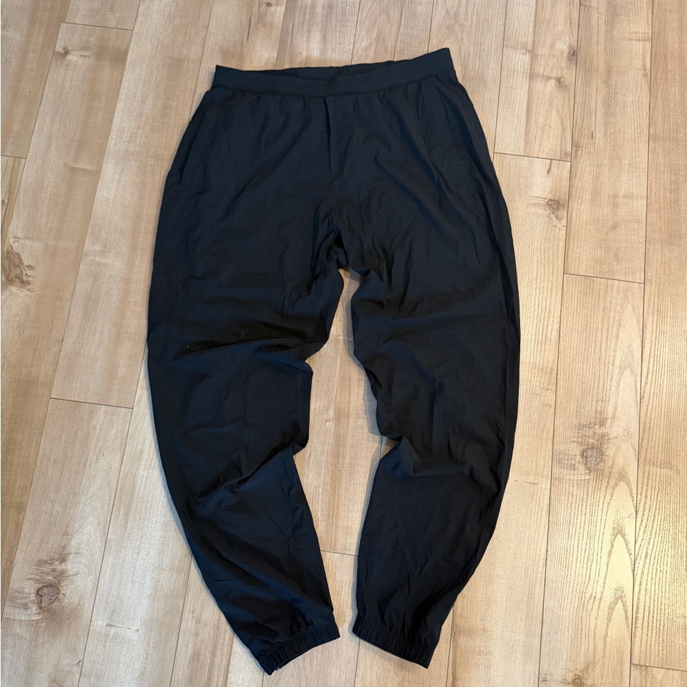 lululemon athletica Men's Dark Joggers
